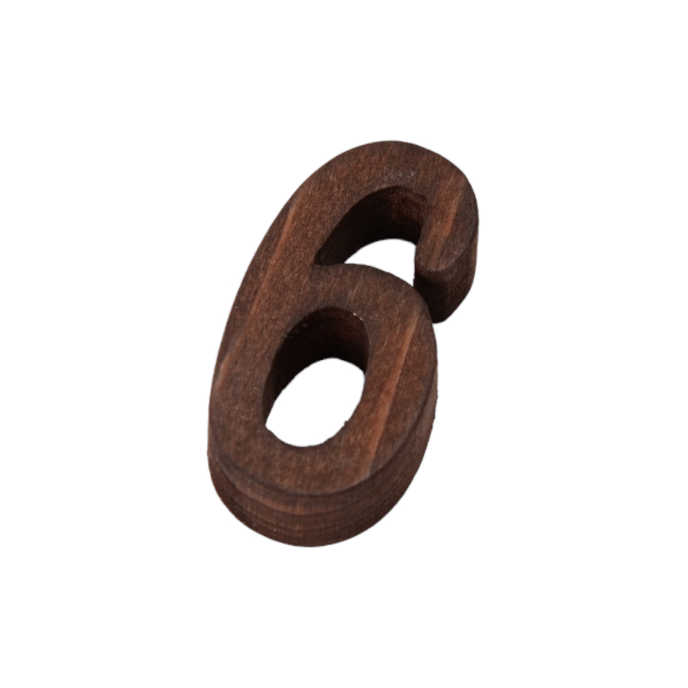 木製数字 6